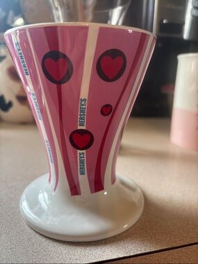 HERSHEY'S Pink Heart Ceramic Mug